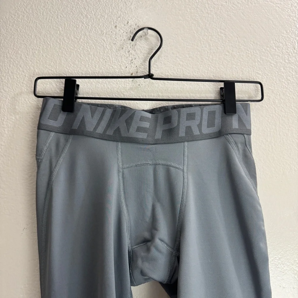Nike Pro Hyperwarm Compression Tights Size Small